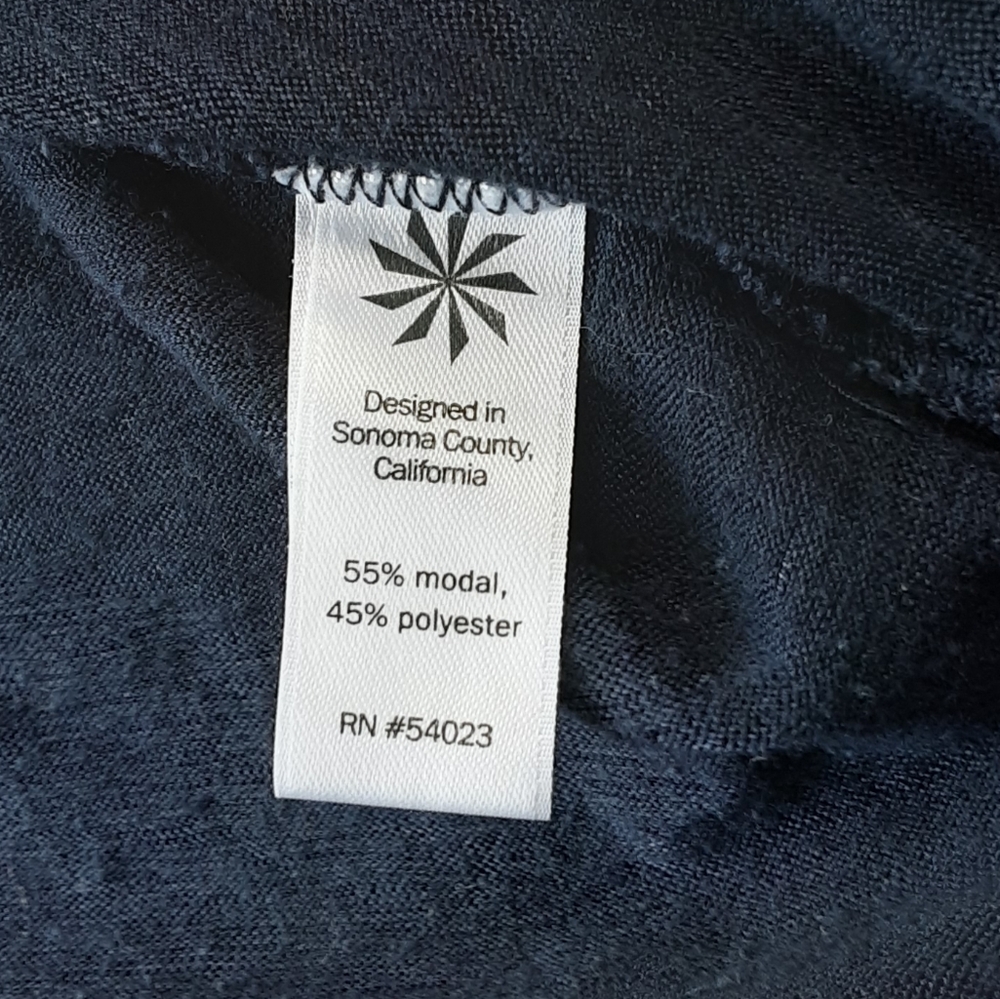 Athleta Scoopneck Shirt, BUNDLE, size Small Grey & Navy - Picture 5 of 5
